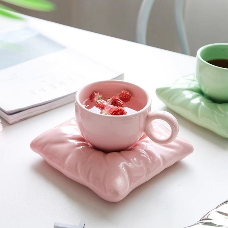 Pink Charming Pillow shaped Cup