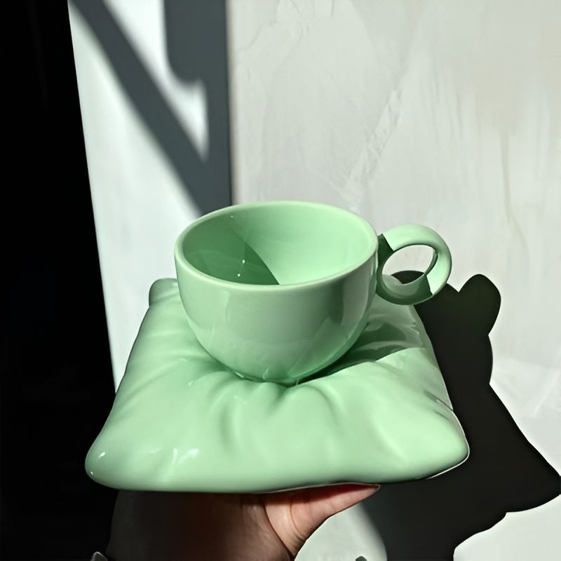 Green Charming Pillow shaped Cup