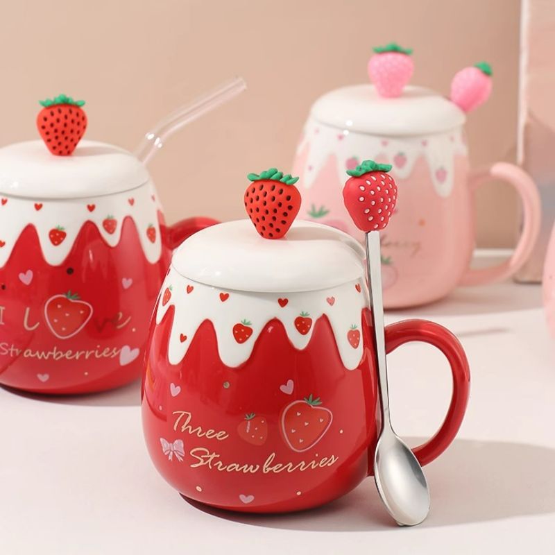 Cute Strawberry Mug with Cover