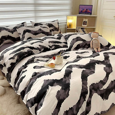 Zebra Pattern Bedding Set