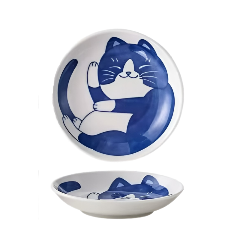 ceramic plate with kitten