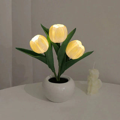 aesthetic tulip table lamp