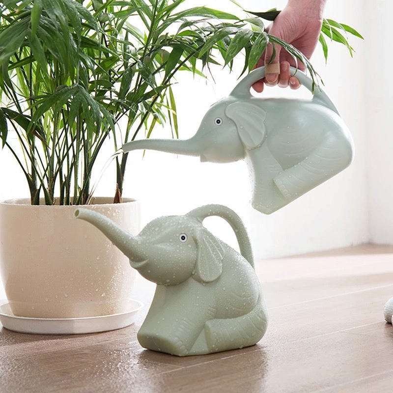 boogzel home elephant watering can