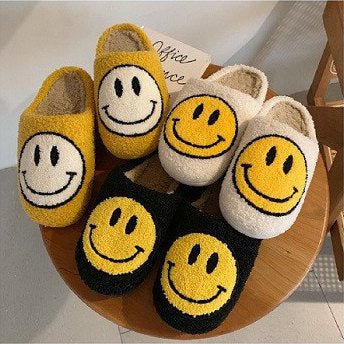Smile Slippers boogzel home